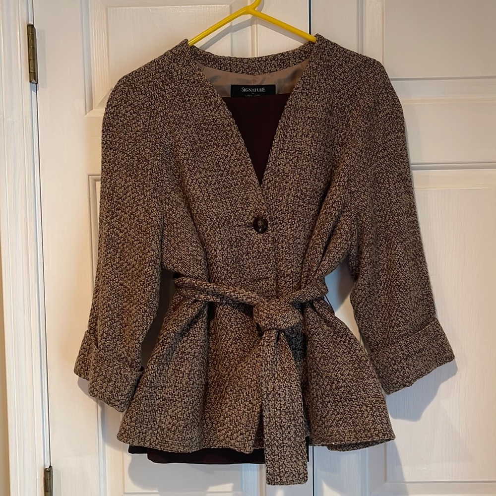 Gorgeous brown tweed tie jacket with matching chocolate colored suit pants